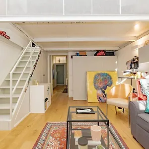 apt-cozy-near-bocconi.it-lombardy.com/